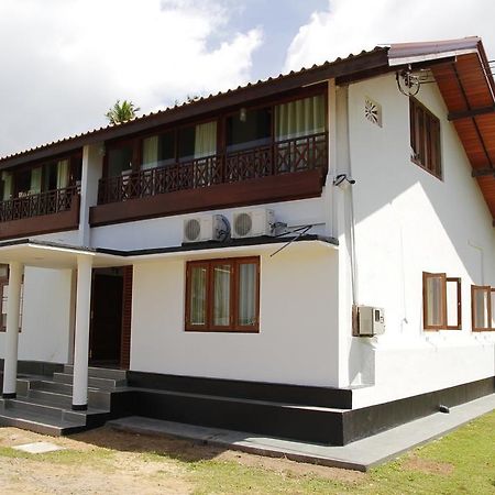 Acquabey Surf Villa Matara Exteriér fotografie
